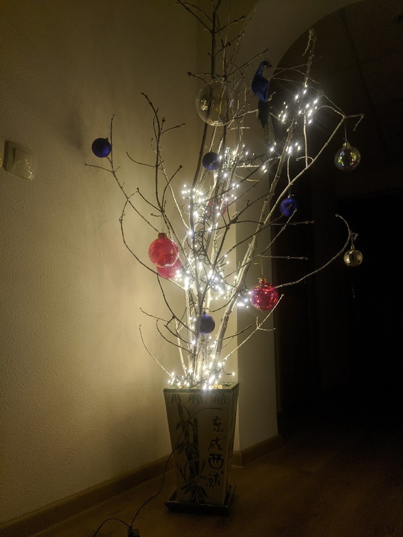 Новогоднее дерево